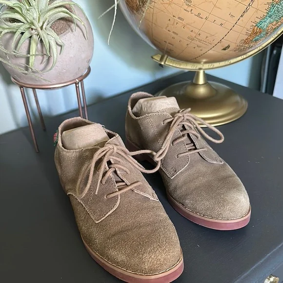 Bass Women's Tan Suede Lace-Up Loafers - Picture 5 of 7